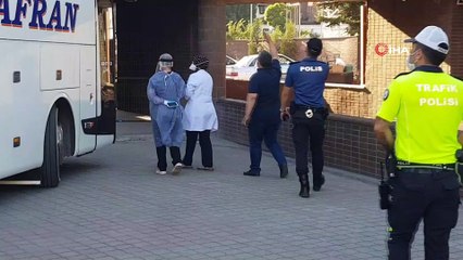 Yolculuk yapan aile sistemde pozitif gözüktü, 12 kişi ev karantinasına alındı