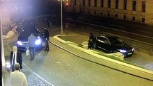 Snimka incidenta ispred Esplanade Ovako su se potukli Hrvoje Petrač i Vjeko Sliško