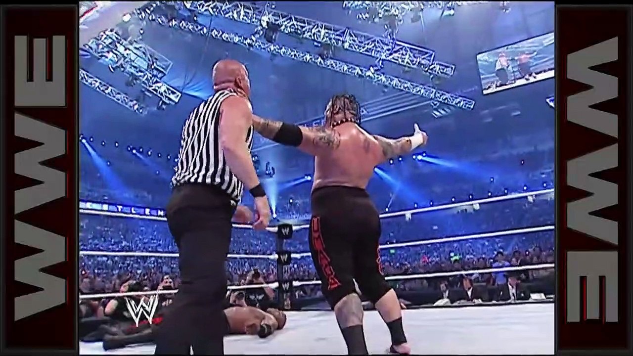 Bobby Lashley vs. Umaga - Battle of the Billionaires Match_ WrestleMania 23