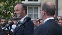 Remaniement : la passation de pouvoir entre Edouard Philippe et Jean Castex