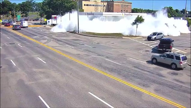 Quand les extincteurs d'une station service se mettent en marche sans raison