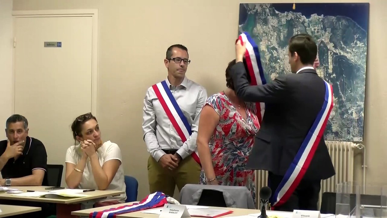 Saint-Mitre les Remparts. Conseil municipal d'installation pour Vincent Goyet