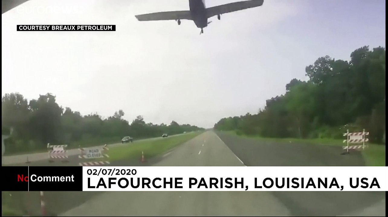 Louisiana: Notlandung auf der Autobahn