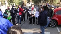 Vecinos protestan contra cementerio boliviano por entierros de muertos por covid-19