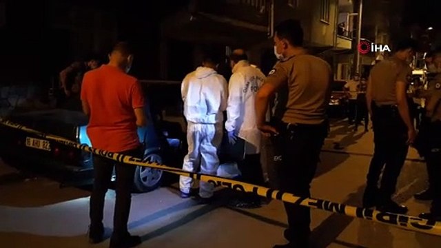 Bursa’da anne ve 2 çocuğunun cansız bedeni bulunan evde acı bekleyiş sürüyor