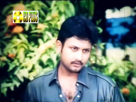 চোখ বলে মন বলে তুমি বড় সুন্দর