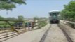 Al menos 19 muertos al estrellarse un tren contra un autobús de pasajeros en Pakistán