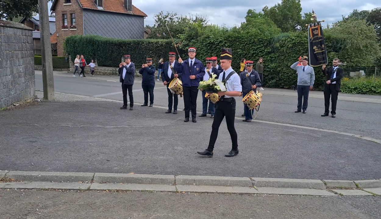 Florennes - Des gerbes de fleurs pour la Saints...
