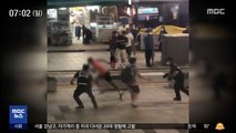 해운대서 외국인 폭죽 난동…경찰 추격전