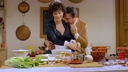 La moglie in vacanza... l'am.ante in citta'(Edwige Fenech, Barbara Bouchet) 1T
