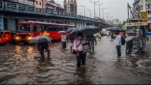 Heavy rains lash mumbai, waterlogging in several areas