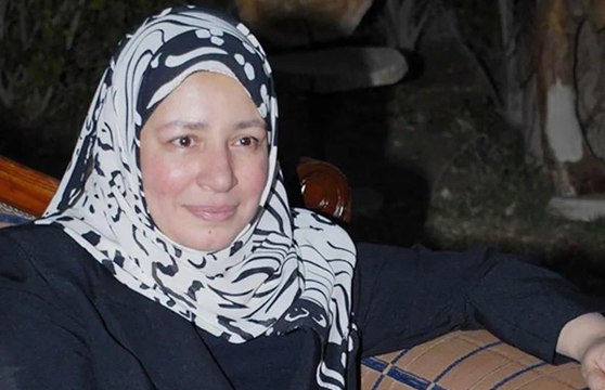 طليق عبلة كامل ينهي الجدل حول اعتزالها