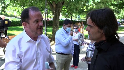 CiudadanOk Cake: José Luis Martínez-Almeida y Carlos Iturgaiz