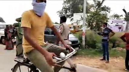 लखना मंदिर पर भक्तों की भीड़ को देख प्रशासन दिखा अलर्ट