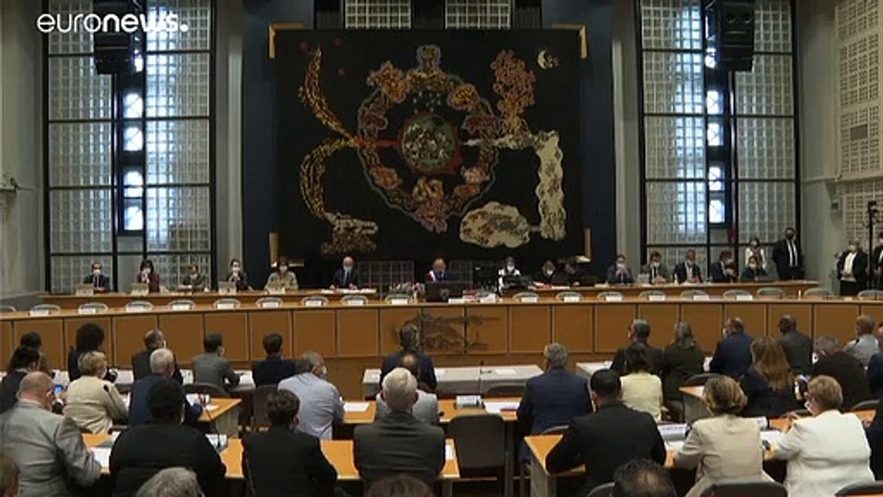 L'ancien Premier ministre français Edouard Philippe réélu maire du Havre