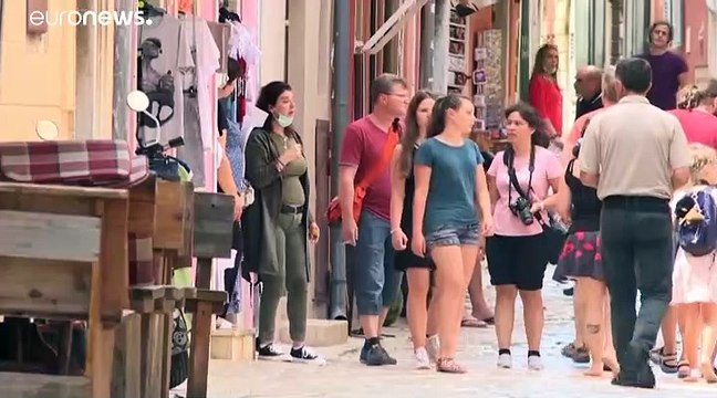 Tourists flock to European holiday destinations amid ongoing pandemic