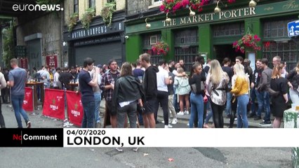 Riaprono quasi tutti i pub di Gran Bretagna, alla faccia del virus