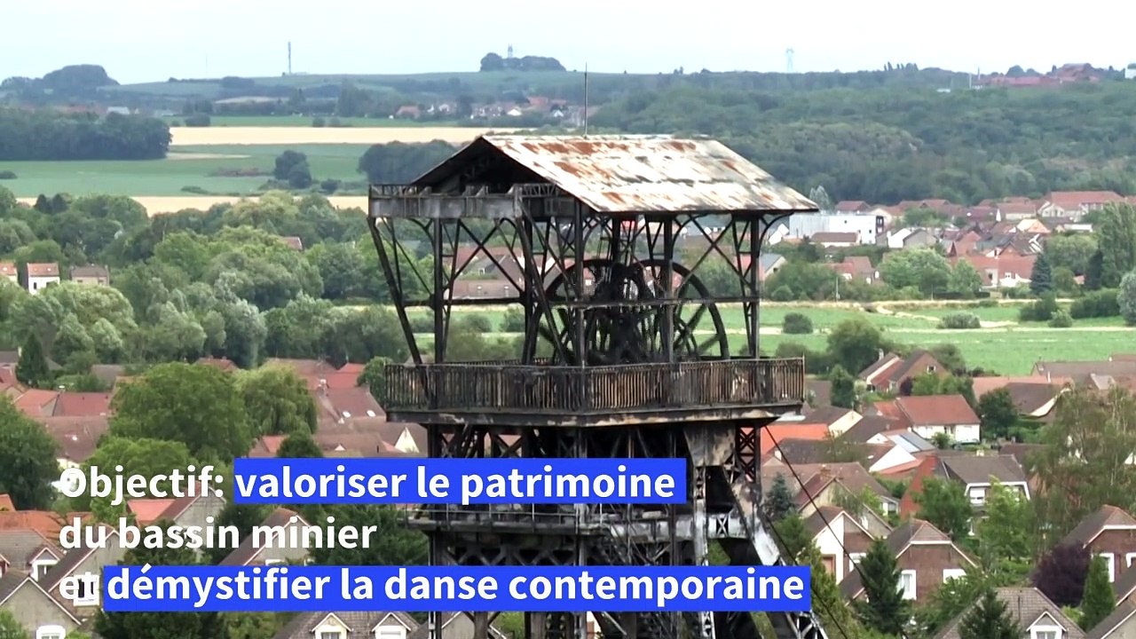 Dans le bassin minier, danseurs et habitants en "symbiose" au sommet d'un terril