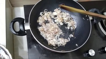 অল্প মসলায় সহজ এবং মজাদার চিকেন কষা মাংশ || Easy kosha murgir mangsho cooking recipe