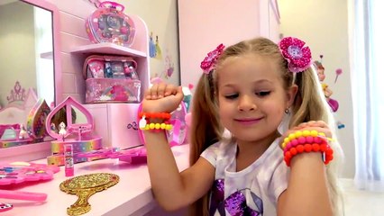 Diana and her new Room - Head, Shoulders, Knees & Toes Song For Kids