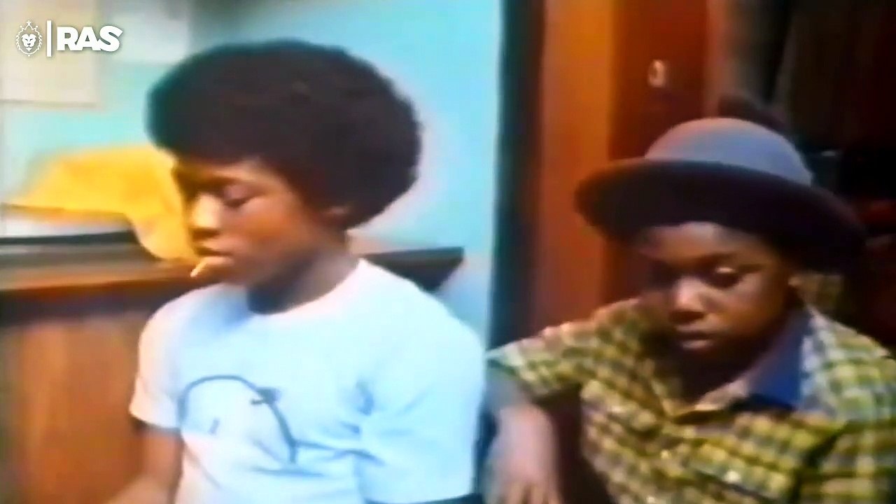 Evolución Musical - Hopeton 'Overton' Brown 'The Scientist' Meets Musical Youth At King Tubby's Studio