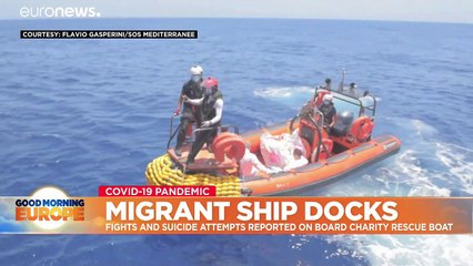 Tension 'rising' as stranded Ocean Viking migrants remain outside Italy port