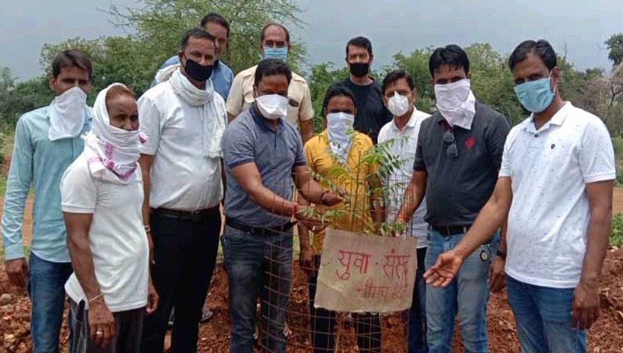 युवा संसद सामाजिक सेवा संकल्प अभियान ने मनाया ग...