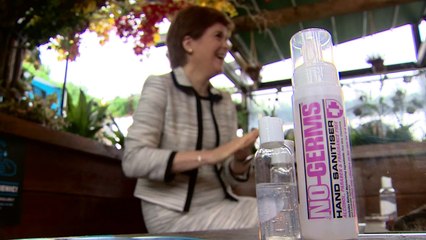 Sturgeon visits a bar in Edinburgh ahead of its reopening
