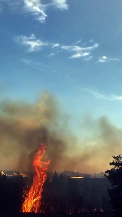 Marseille. Un feu en cours sur les collines du lycée St Exupéry (15e)