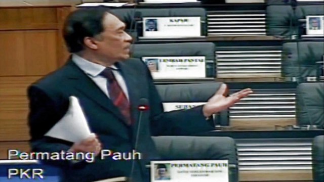 Anwar Ibrahim: Siapa Nak Bangkit Isu 3 Billion? Bangun, Saya Jawab!