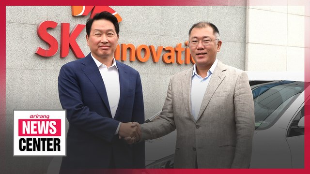 Hyundai Motor, SK Group executives meet for electric car battery cooperation
