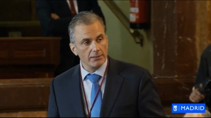 Smith aplaude la "nueva forma de hacer política" que no renuncia a diferencias