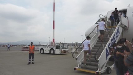 Parten hacia Portugal 25 menores de campos de refugiados griegos