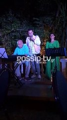 Μίμης Πλέσσας: Έπαιξε πιάνο και μάγεψε το κοινό!