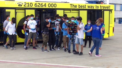 Portugália befogad több száz magányosan menekülő gyereket