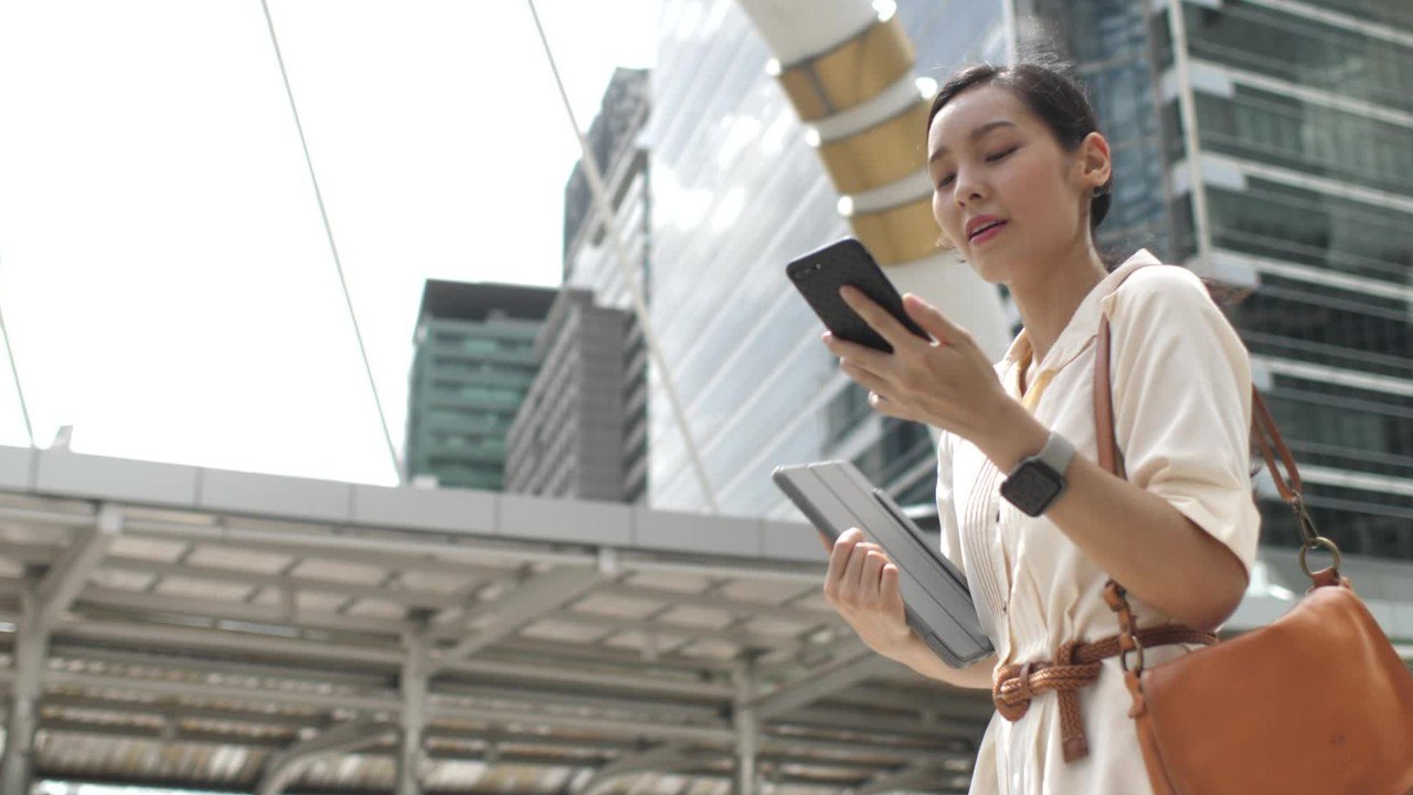 Who Are The Biggest Cell Phone Carriers And Why