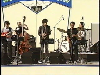 大坂昌彦drビックコンポ　仙台・長町ジャズ・フェスティバル　太田剣as　岡淳ts　荻原亮g　椎名豊pf　村上信bs　熱い演奏です！