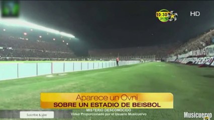 Increíble ovni sobre campo de béisbol en Brasil