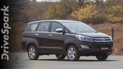 एमजी हेक्टर प्लस बनाम टोयोटा इनोवा क्रिस्टा, जानें