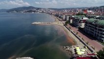 Marmara Denizi Turuncuya Boyandı