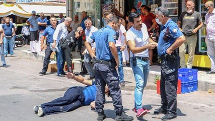 Download Video: Antalya’da aranan şüpheli, iki polisi bıçakla yaraladı