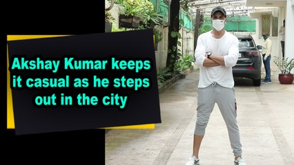 Akshay Kumar keeps it casual as he steps out in the city