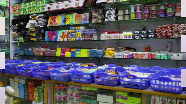 Retailers Brace For Flat or Dip in Back-to-School Shopping Season