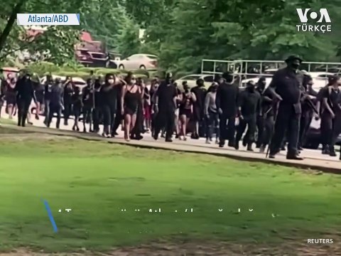 Siyah Amerikalılar Bağımsızlık Günü’nde Silahlarıyla Yürüdü