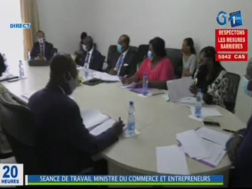 Séance de travail entre le ministre du commerce et des entrepreneurs