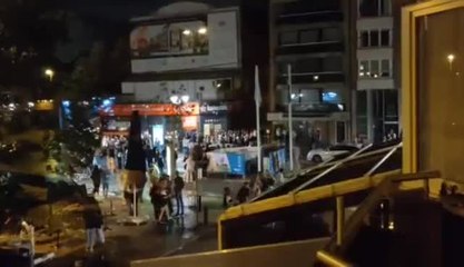 Des centaines de jeunes se rassemblent à Knokke