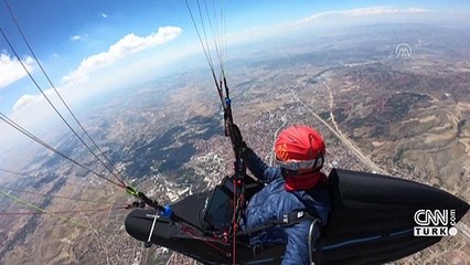 Son Dakika: Çorum'dan Konya'ya yamaç paraşütüyle uçtu | Video