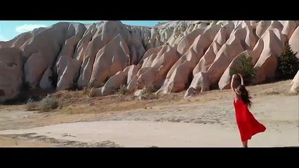 Kate_Linn_-_Thunderlike_(by_Monoir)_[Official_Video](360p)