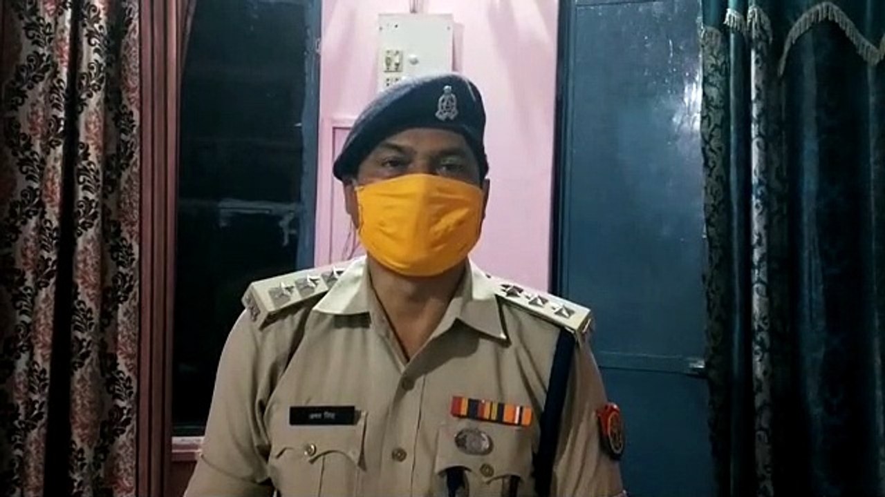 रंगनाथ आचार्य की 15 वर्षीय पुत्री का छत से लटकत...