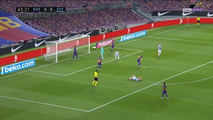 La Liga : Un triste Barça gagne le derby et relègue l'Espanyol